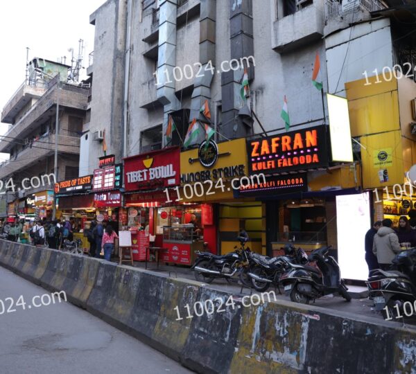 Amar Colony Market 6