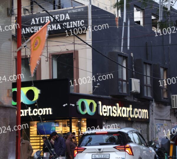 Amar Colony Market 10