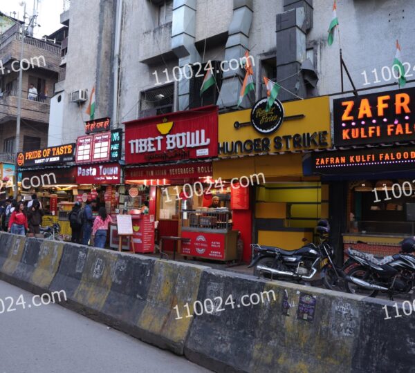 Amar Colony Market 15