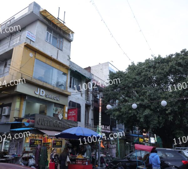 Amar Colony Market 25