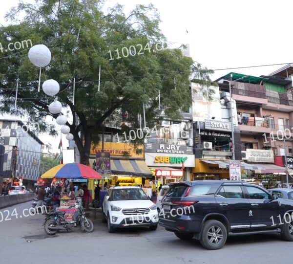 Amar Colony Market 27