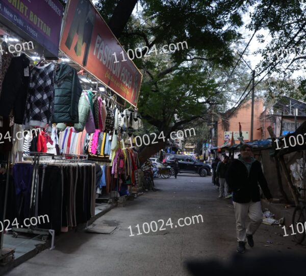 Amar Colony Market 28