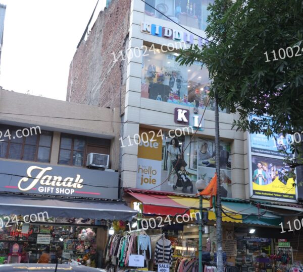 Amar Colony Market 29