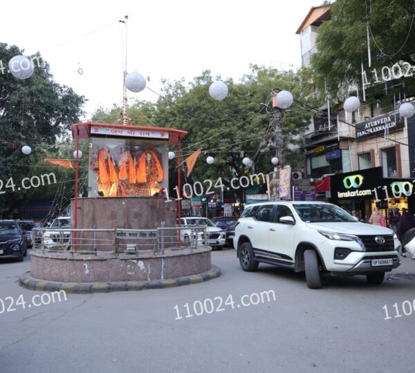 Amar Colony Market 34