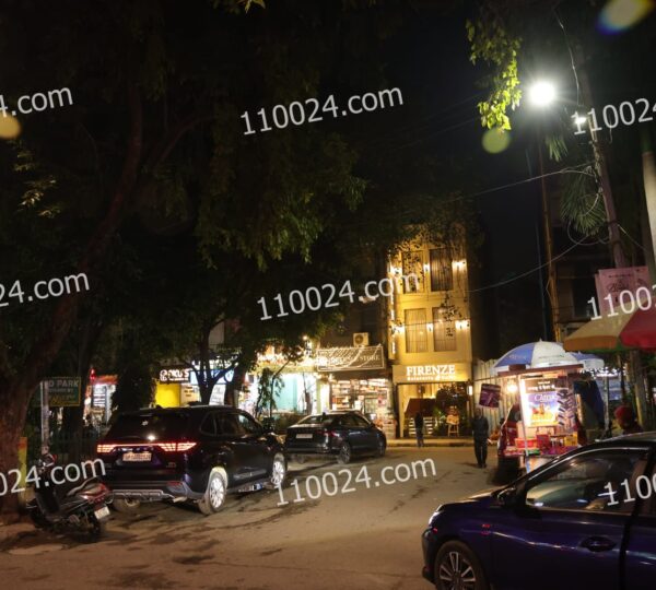 Defence Colony C Block Market 5