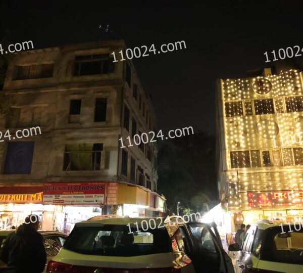 Defence Colony C Block Market 23