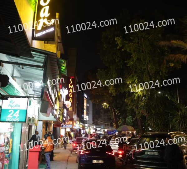 Defence Colony C Block Market 26