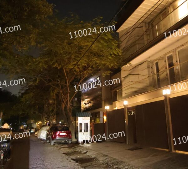 Defence Colony (Block A - E) 19