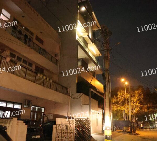 Defence Colony (Block A - E) 31