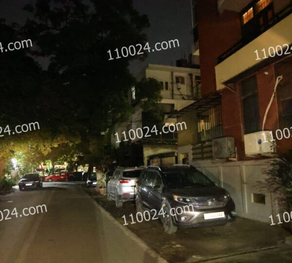 Defence Colony (Block A - E) 82