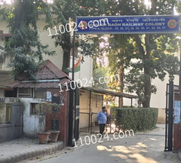 Gulabi Bagh Railway Colony 8