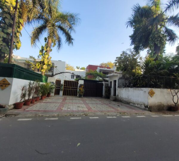 Jal Vihar 28