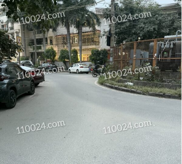 Lajpat Nagar 3 (Block A - M) 26